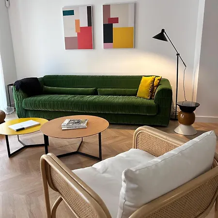 Piso Encantador En El Centro De アパート アリカンテ